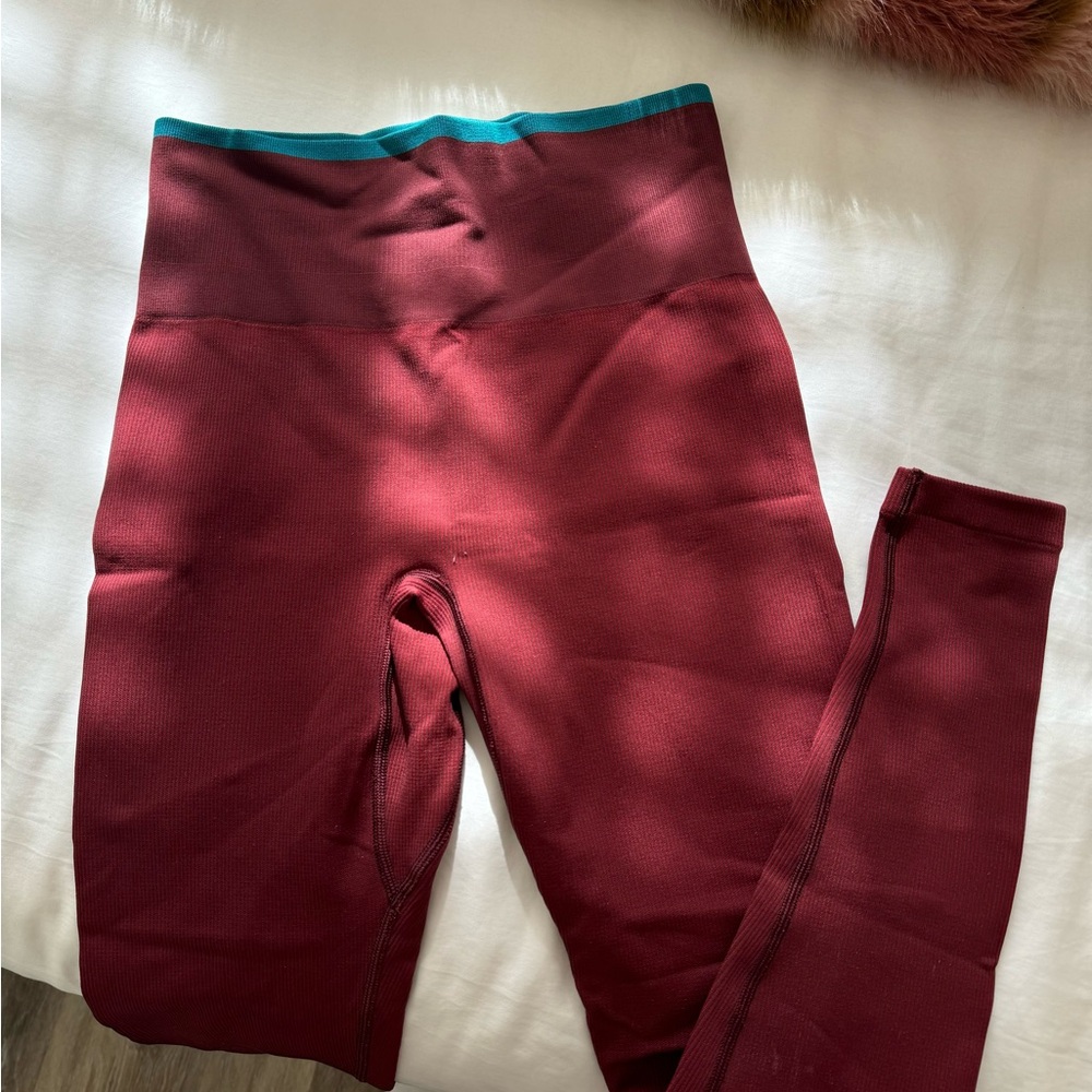 Outdoor voices leggings